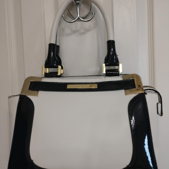 Anne Klein Handbags - Anne Klein Black Patent & White Purse